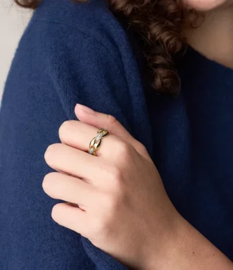 Heritage D-Link Glitz Two-Tone Stainless Steel Band Ring